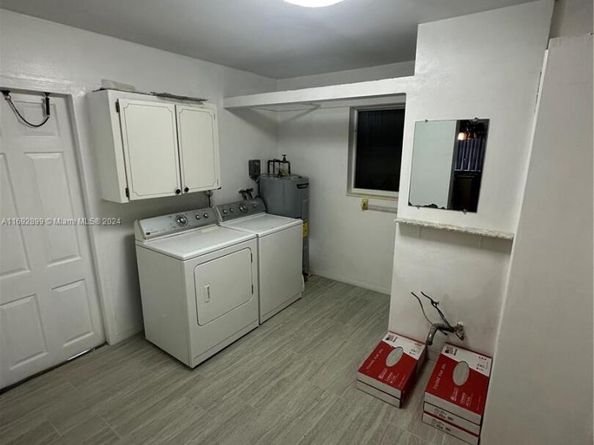 497 NW 47th Ct, Oakland Park FL 33309
