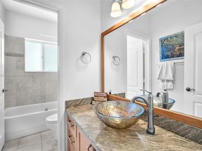 1927 SE 22nd Dr, Homestead FL 33035