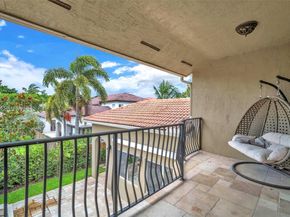 1927 SE 22nd Dr, Homestead FL 33035