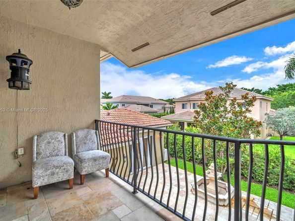 1927 SE 22nd Dr, Homestead FL 33035