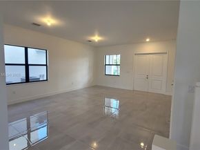 4578 SW 174th Ave, Miramar FL 33029