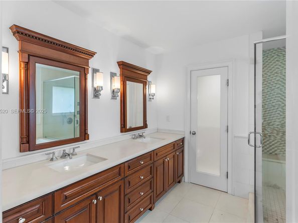 6960 Sunrise Dr, Coral Gables FL 33133