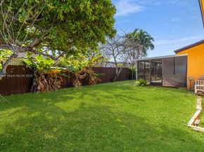 6525 SW 107th Ave, Miami FL 33173