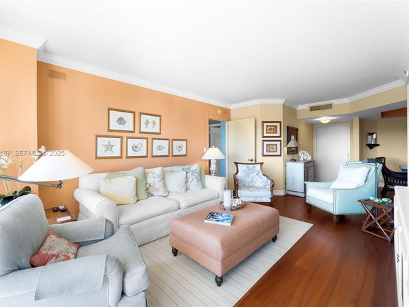 3600 Yacht Club Dr 1704, Aventura FL 33180