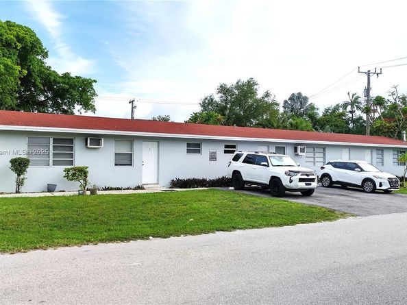 1901 Miami Rd, Fort Lauderdale FL 33316