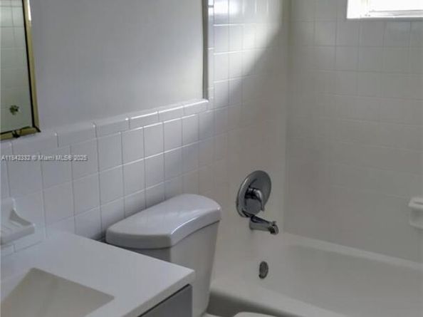 1901 Miami Rd, Fort Lauderdale FL 33316