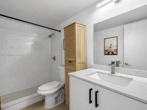 345 Ocean Dr 718, Miami Beach FL 33139