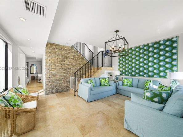 6001 SW 28th St, Miami FL 33155