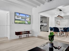1230 Johnson St, Hollywood FL 33019