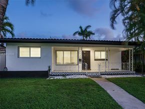 1230 Johnson St, Hollywood FL 33019