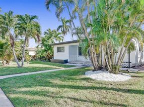 1230 Johnson St, Hollywood FL 33019