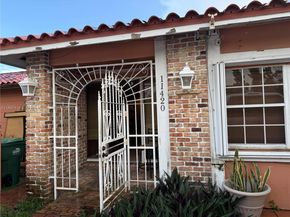11420 SW 24th St, Miami FL 33165