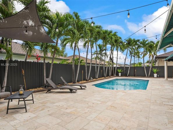 Undisclosed Address #A11836865, Miami Lakes FL 33018