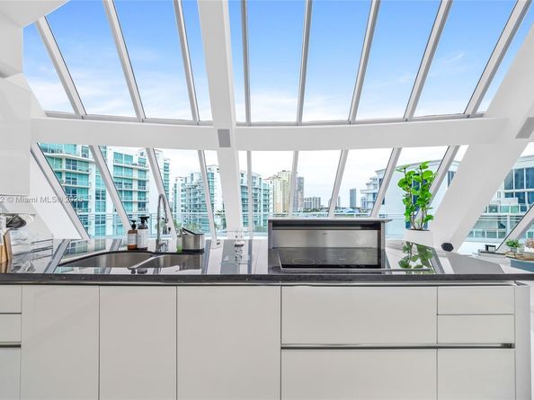 Undisclosed Address #A11913532, Aventura FL 33180