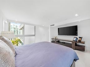 Undisclosed Address #A11913532, Aventura FL 33180