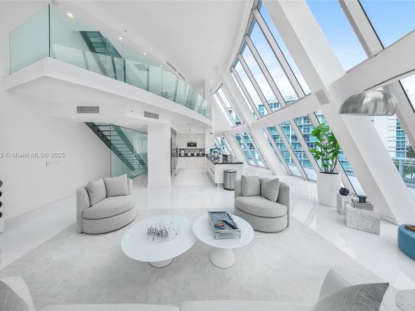 Undisclosed Address #A11913532, Aventura FL 33180