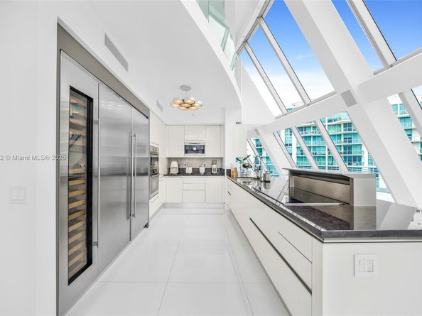 Undisclosed Address #A11913532, Aventura FL 33180