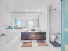 Undisclosed Address #A11913532, Aventura FL 33180