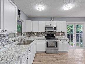 1519 SW 103rd Ave, Miami FL 33174