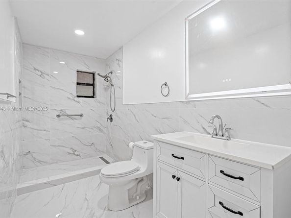 1519 SW 103rd Ave, Miami FL 33174