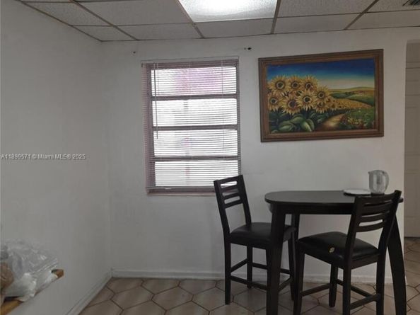 250 NW 63rd Ct, Miami FL 33126