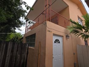 250 NW 63rd Ct, Miami FL 33126