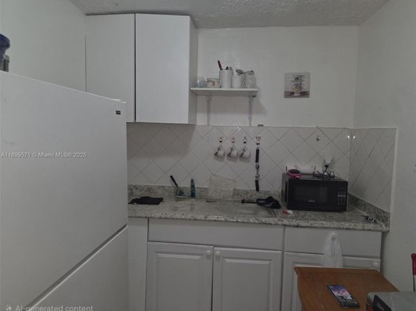 250 NW 63rd Ct, Miami FL 33126