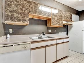 4055 W Mcnab Rd H103, Pompano Beach FL 33069
