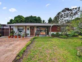 2021 N 56th Way, Hollywood FL 33021