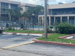17000 NW 67th Ave 335, Hialeah FL 33015