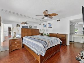 20015 NE 3rd Ct 6, Miami FL 33179
