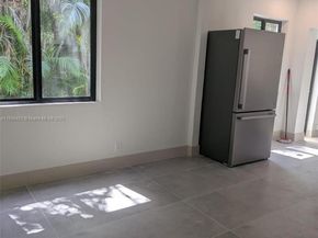 421 SW 11th St, Fort Lauderdale FL 33315