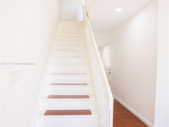 1998 NE 7th St 104, Deerfield Beach FL 33441