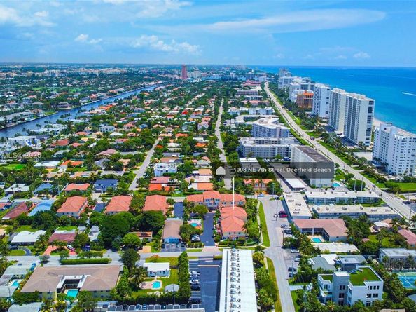 1998 NE 7th St 104, Deerfield Beach FL 33441