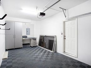 1998 NE 7th St 104, Deerfield Beach FL 33441