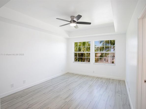 1998 NE 7th St 104, Deerfield Beach FL 33441