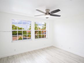 1998 NE 7th St 104, Deerfield Beach FL 33441