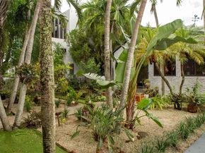 452 SW 21st Rd, Miami FL 33129