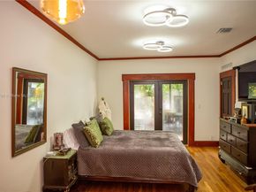 452 SW 21st Rd, Miami FL 33129