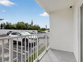 16465 NE 22nd Ave 116, North Miami Beach FL 33160