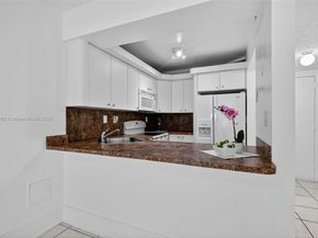 16465 NE 22nd Ave 116, North Miami Beach FL 33160