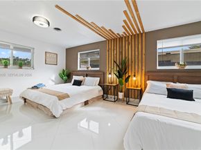 19440 NE 18th Pl, Miami FL 33179