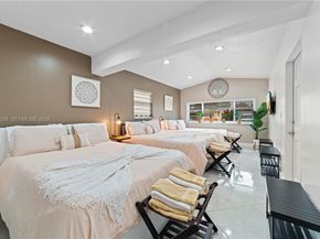 19440 NE 18th Pl, Miami FL 33179