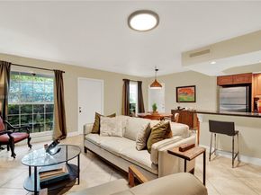 7966 Camino Cir B3, Miami FL 33143