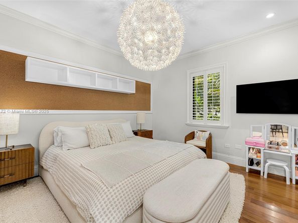 1672 Micanopy Ave, Miami FL 33133