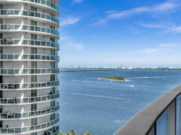 488 NE 18th St 2309, Miami FL 33132