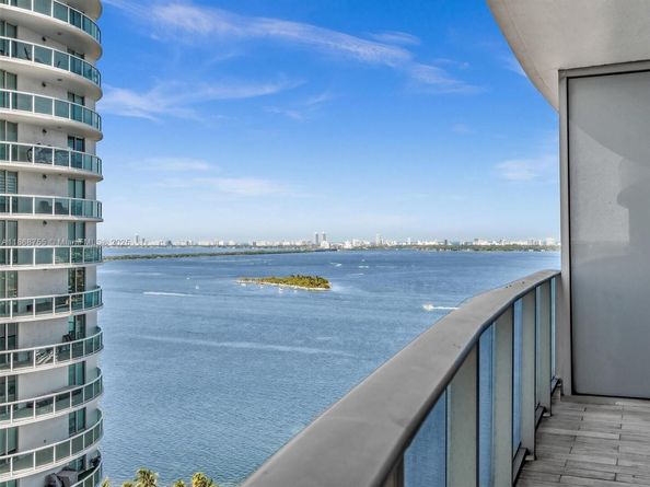 488 NE 18th St 2309, Miami FL 33132