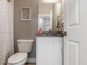 13216 SW 44th St 11204, Miramar FL 33027