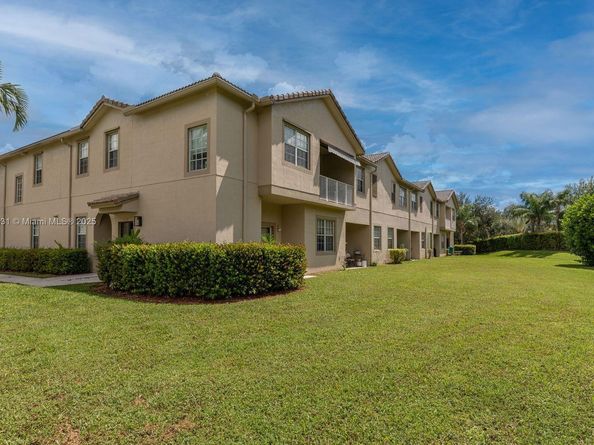 13216 SW 44th St 11204, Miramar FL 33027