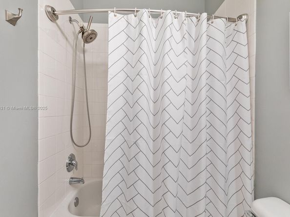 13216 SW 44th St 11204, Miramar FL 33027